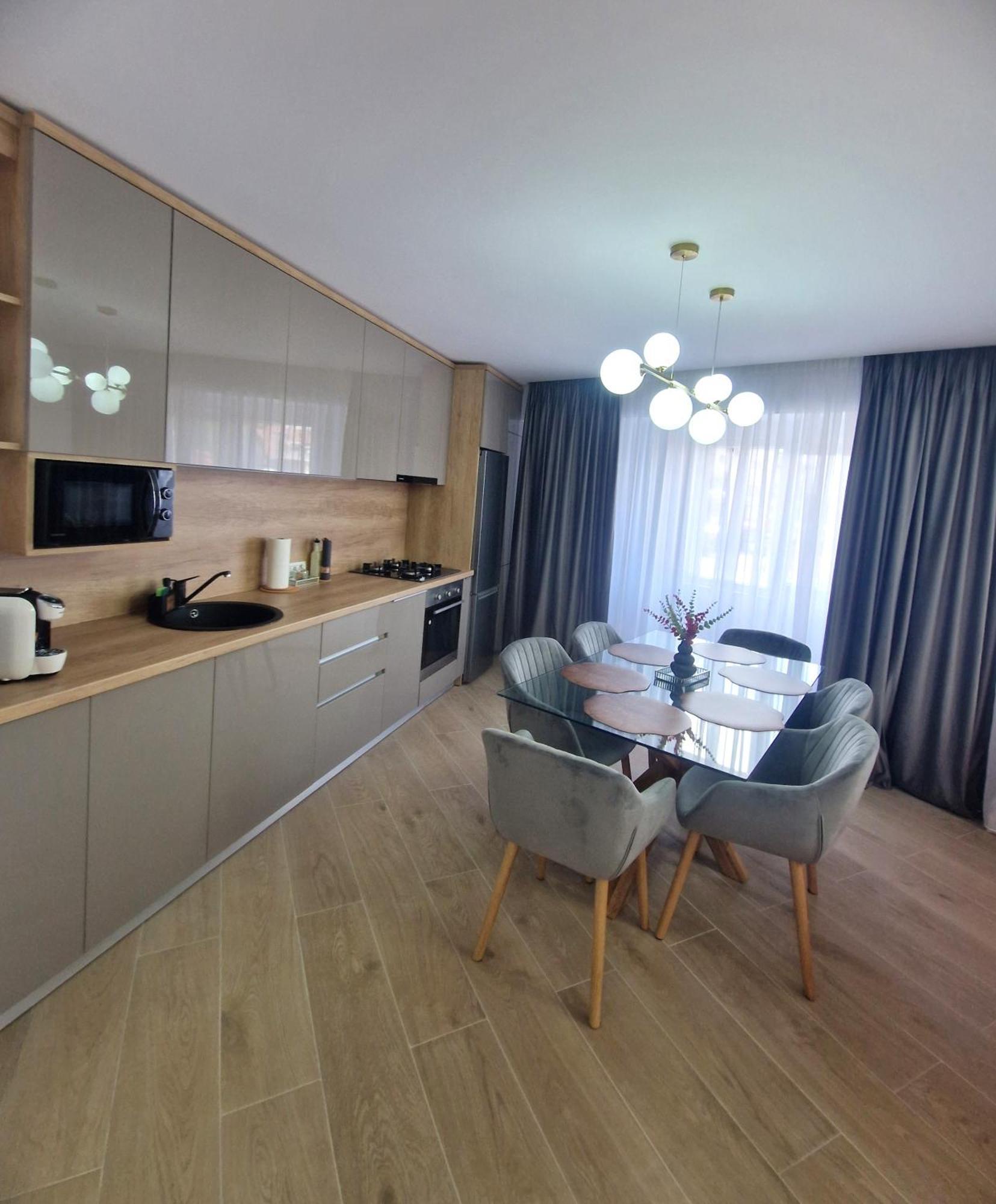 Ultracentral Luxury Apartament Curtea de Argeş Zewnętrze zdjęcie