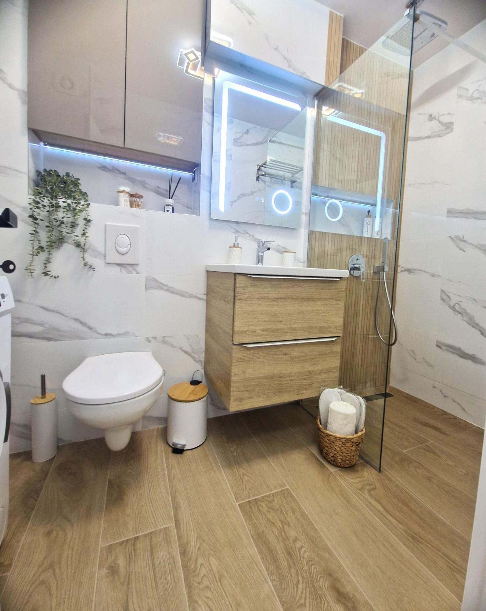 Ultracentral Luxury Apartament Curtea de Argeş Zewnętrze zdjęcie
