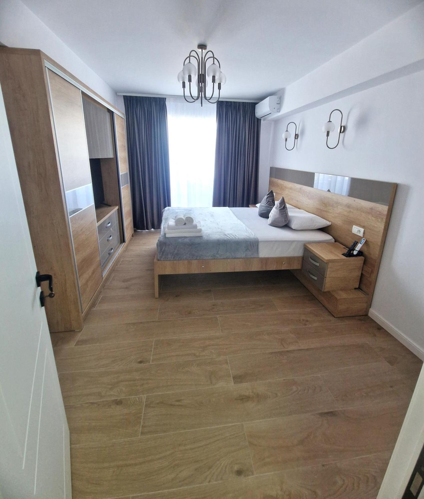 Ultracentral Luxury Apartament Curtea de Argeş Zewnętrze zdjęcie