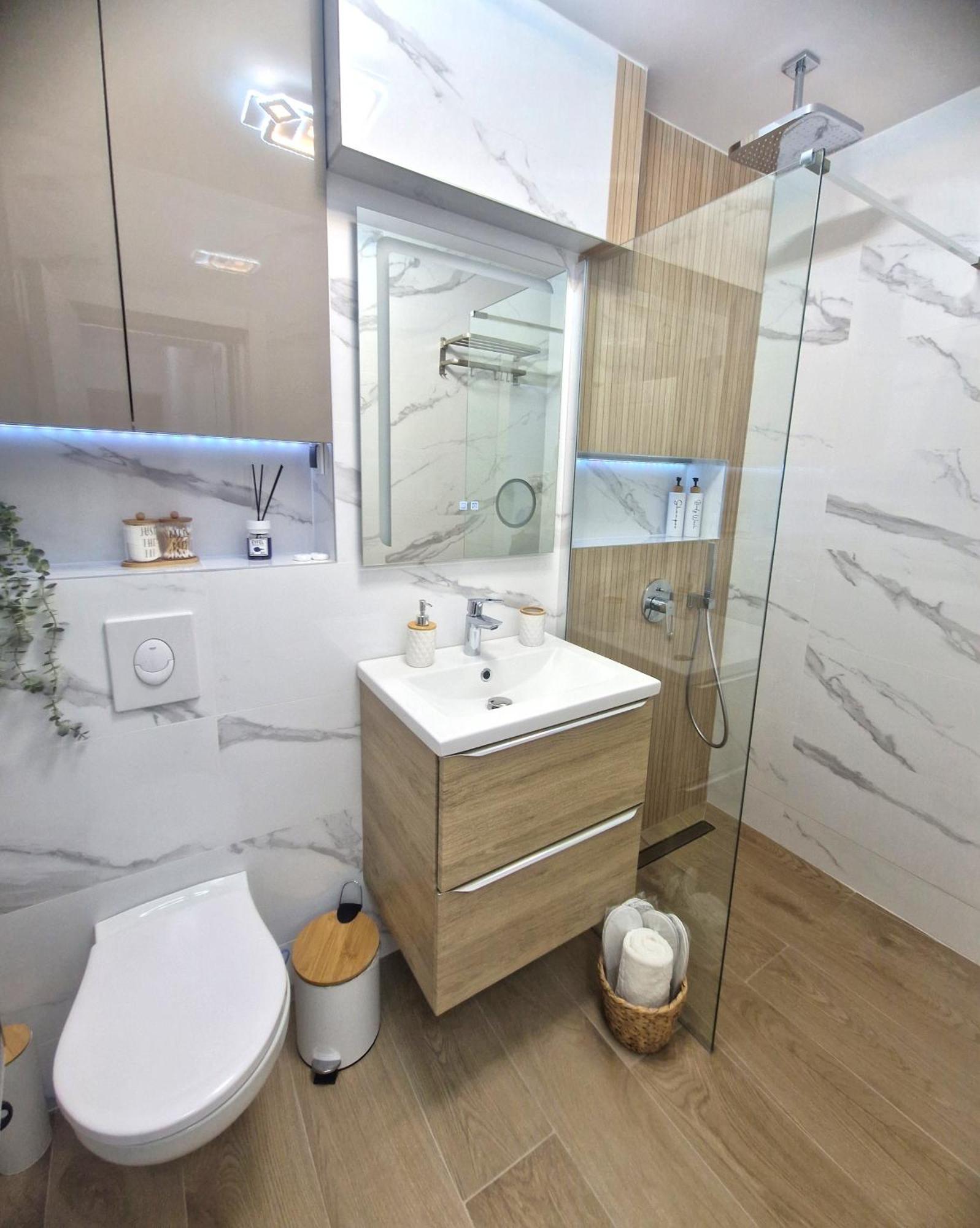 Ultracentral Luxury Apartament Curtea de Argeş Zewnętrze zdjęcie